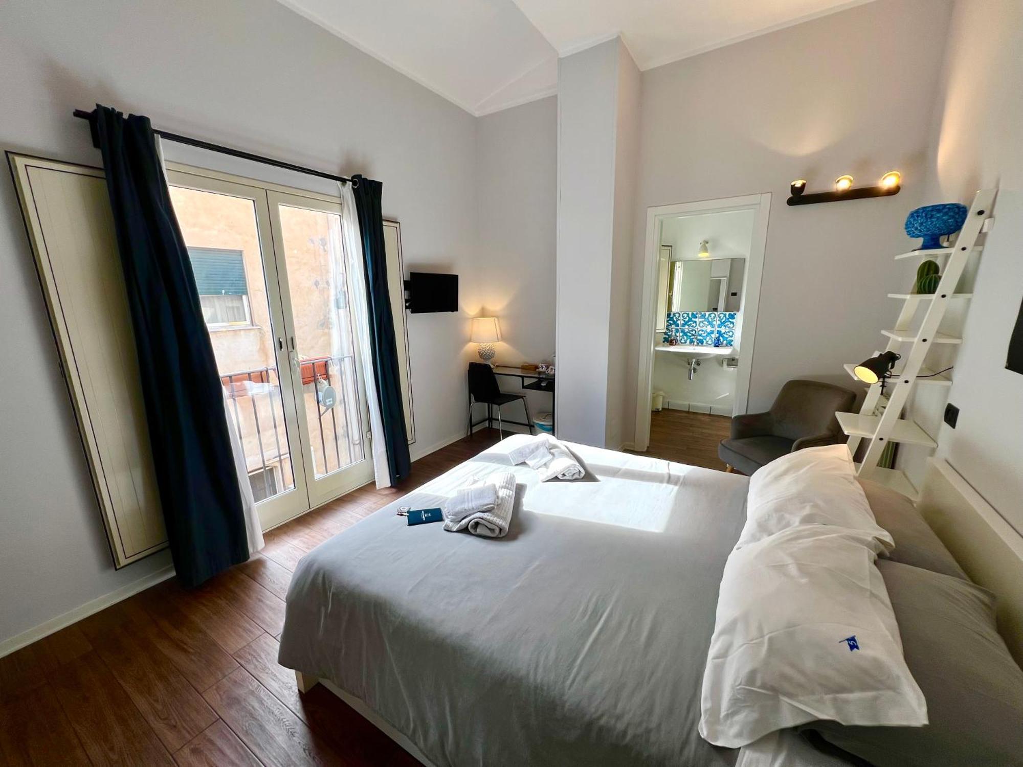 Bed & Breakfast Cortile Umberto I Cefalù